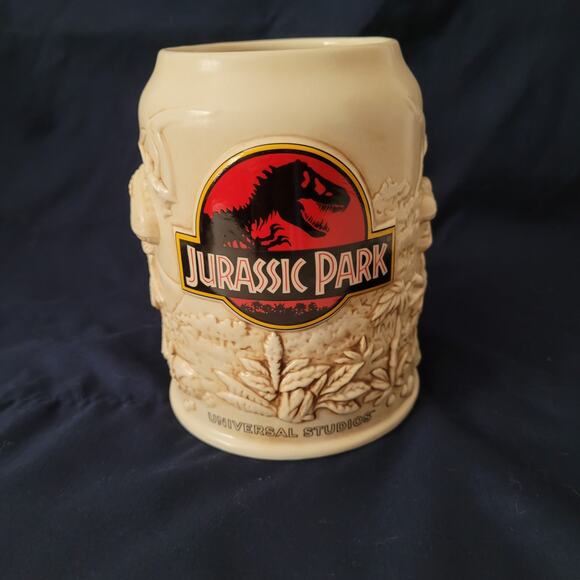 Jurassic Park Universal Studios Mug - Dinosaur Theme - Picture 1 of 8